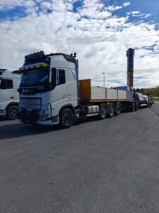 Volvo FH (2023) – Samun Koneurakointi
