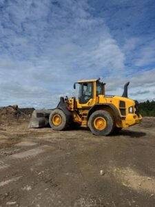 Volvo L90G – Samun Koneurakointi